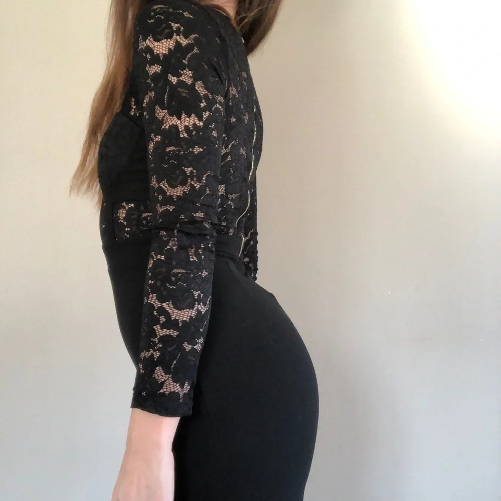 🖤Black Lace Mini Dress - Picture 9 of 14